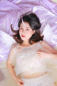 为什么要把那个放嘴巴里图片